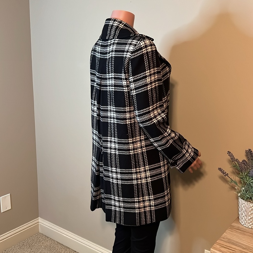 Talbots coat - Picture 5 of 10